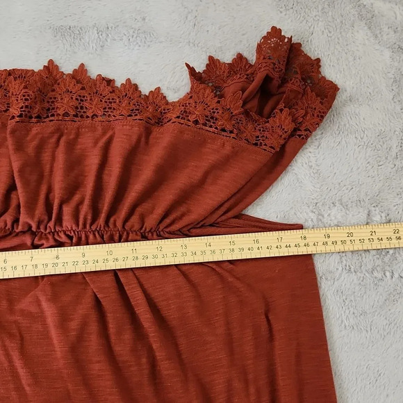 paper + tee size large off shoulder top - Picture 3 of 7